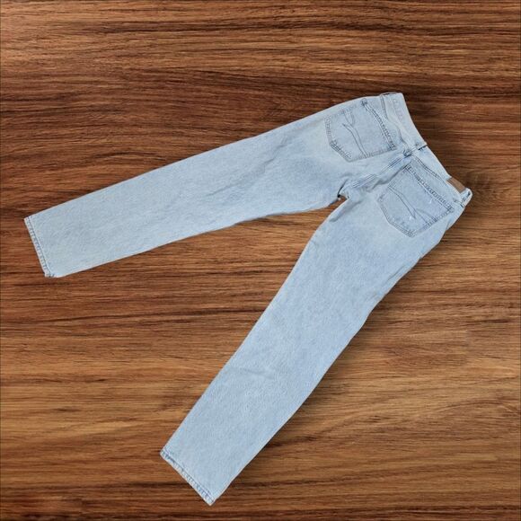 American Eagle Light Wash Distressed 90s Slim Boyfriend Jeans - Picture 4 of 7